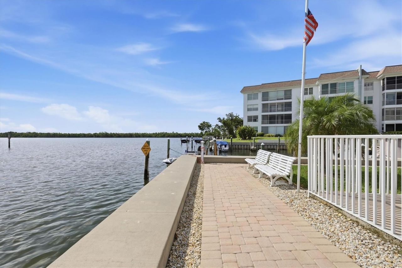605 Sutton Place , Unit 101, Longboat Key, FL 34228 Photo