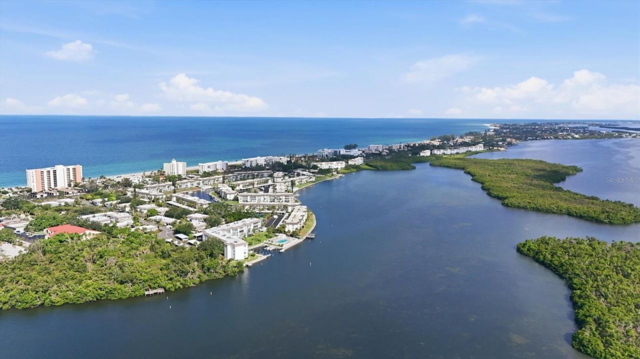 605 Sutton Place , Unit 101, Longboat Key, FL 34228 Photo