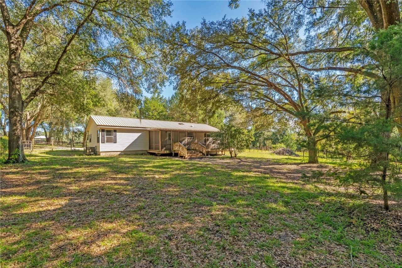 37820 Ridgecrest Lane, Lady Lake, FL 32159 Photo