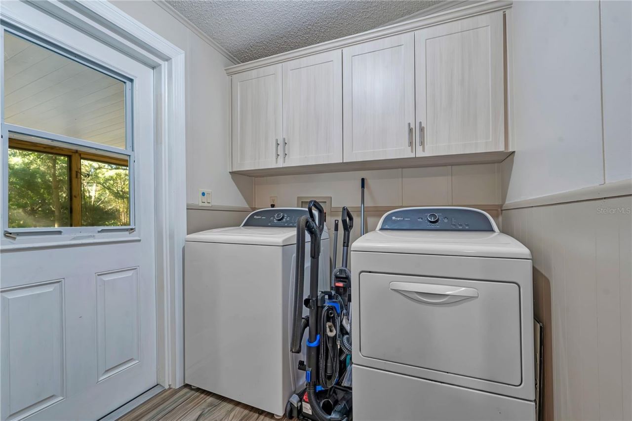 37820 Ridgecrest Lane, Lady Lake, FL 32159 Photo