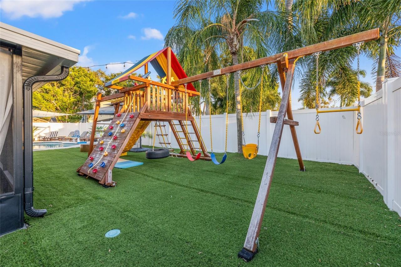 9270 119th Avenue, Largo, FL 33773 Photo
