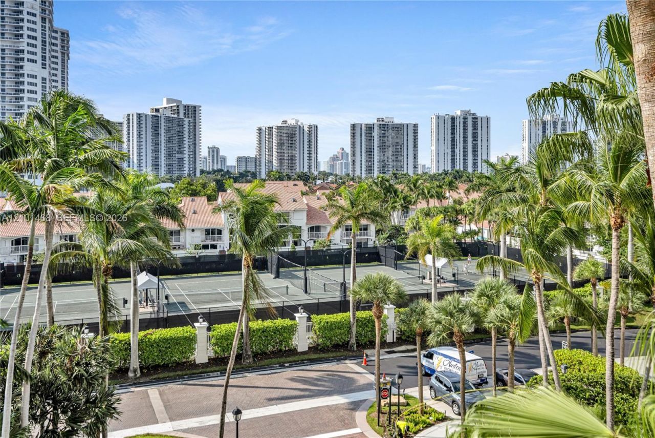 21050 Point Pl , Unit 502, Aventura, FL 33180 Photo