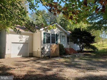 747 LAKE CAROLINE DRIVE , RUTHER GLEN, VA 22546