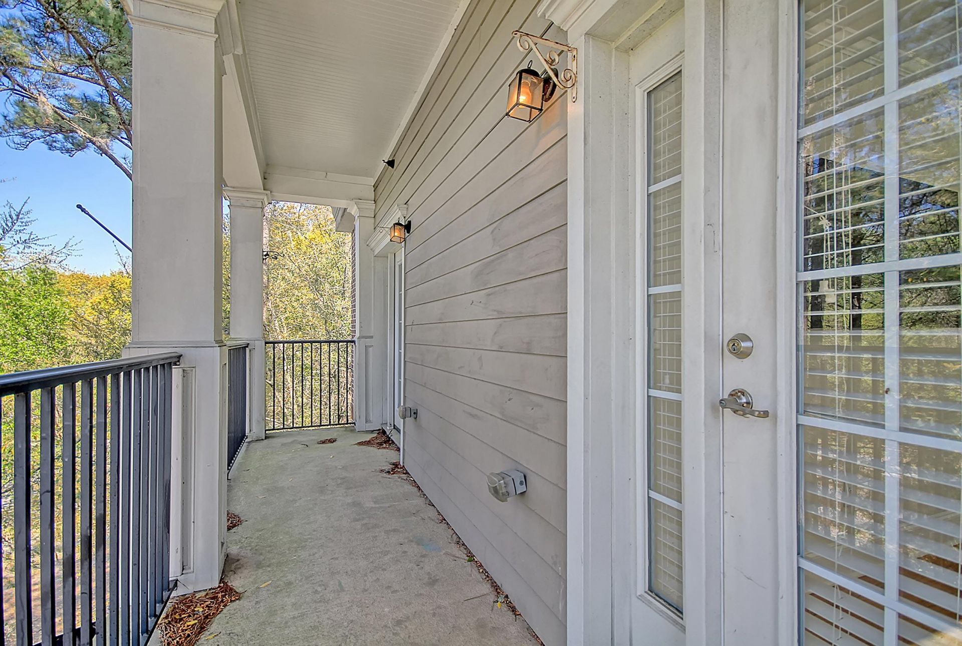 708 S Shelmore Photo 14