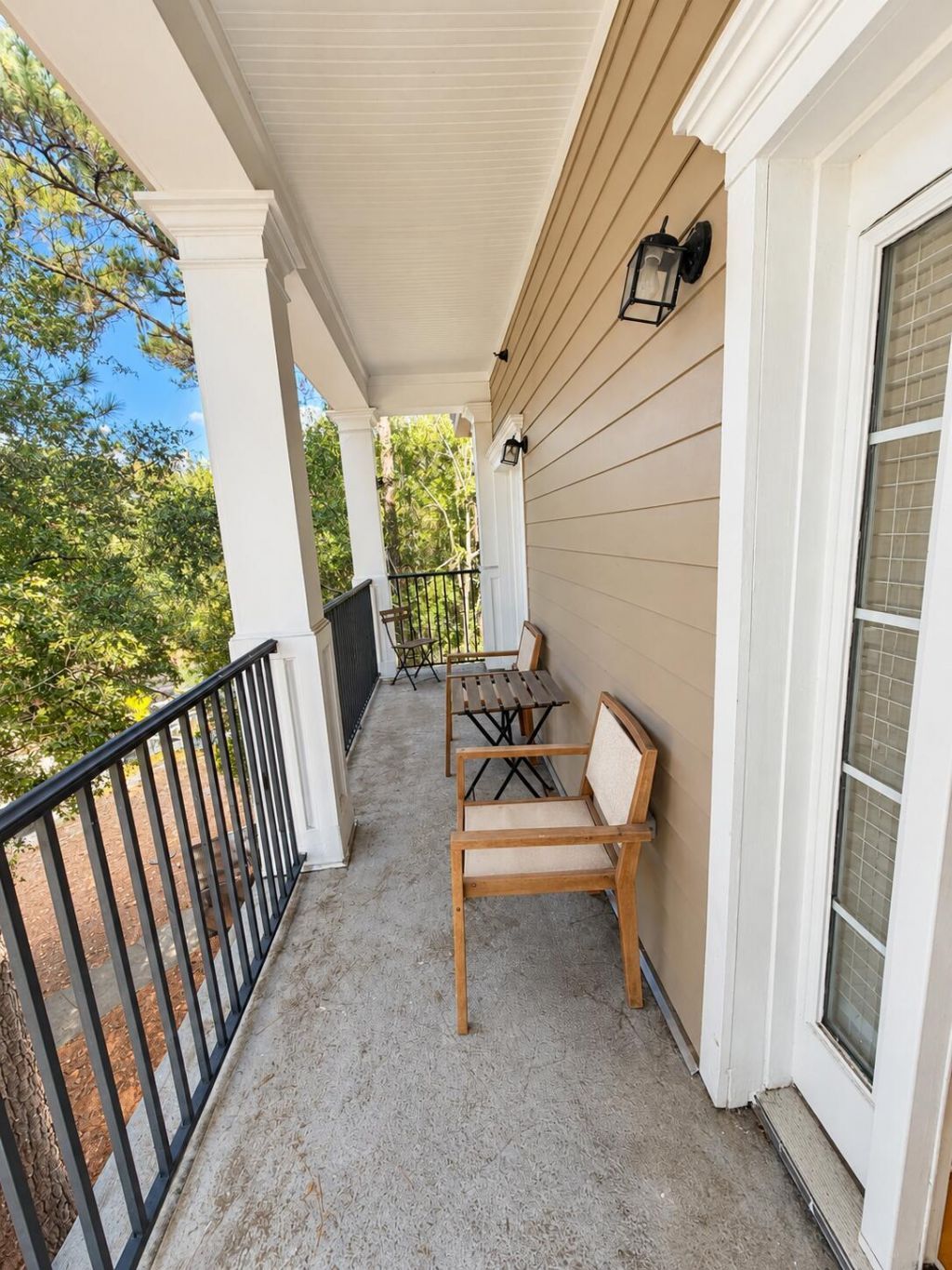 708 S Shelmore Photo 16