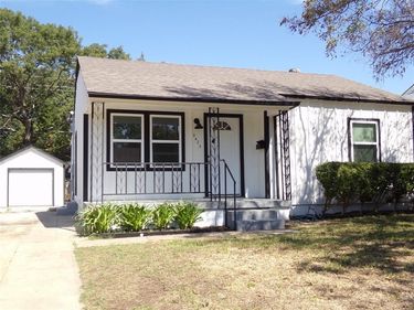 3423 Texas Drive, Dallas, TX 75211