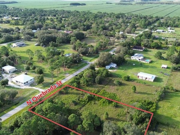 725 N Quebrada ST , CLEWISTON, FL 33440