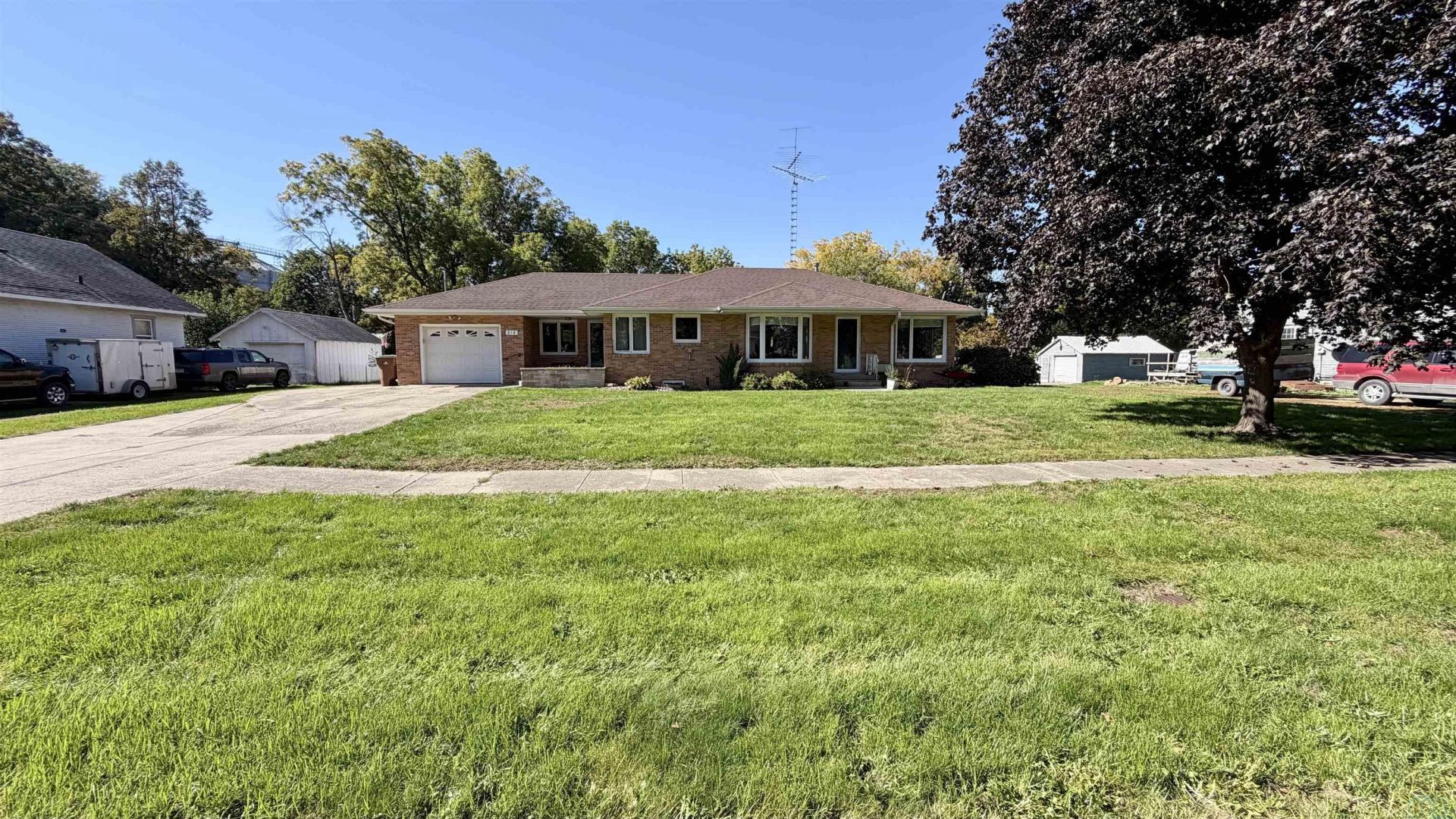 218 N Fulton St, Newell, IA 50568 Main Photo