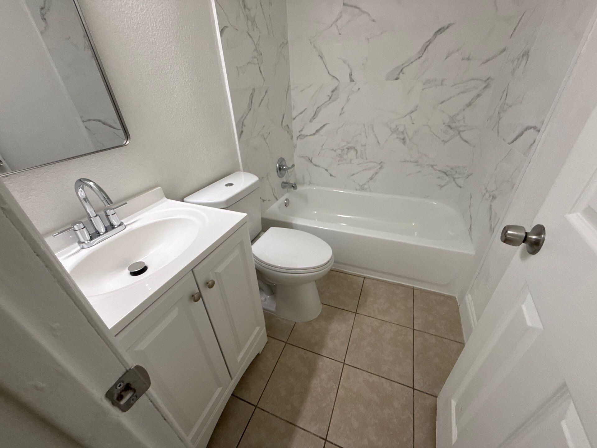 429 SE Lake Street, Stuart, FL 34994 Photo