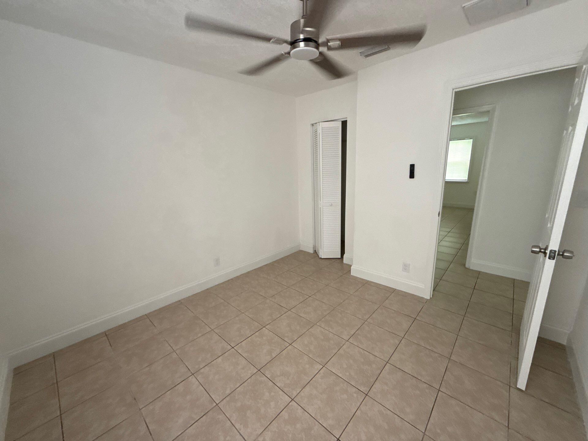 429 SE Lake Street, Stuart, FL 34994 Photo