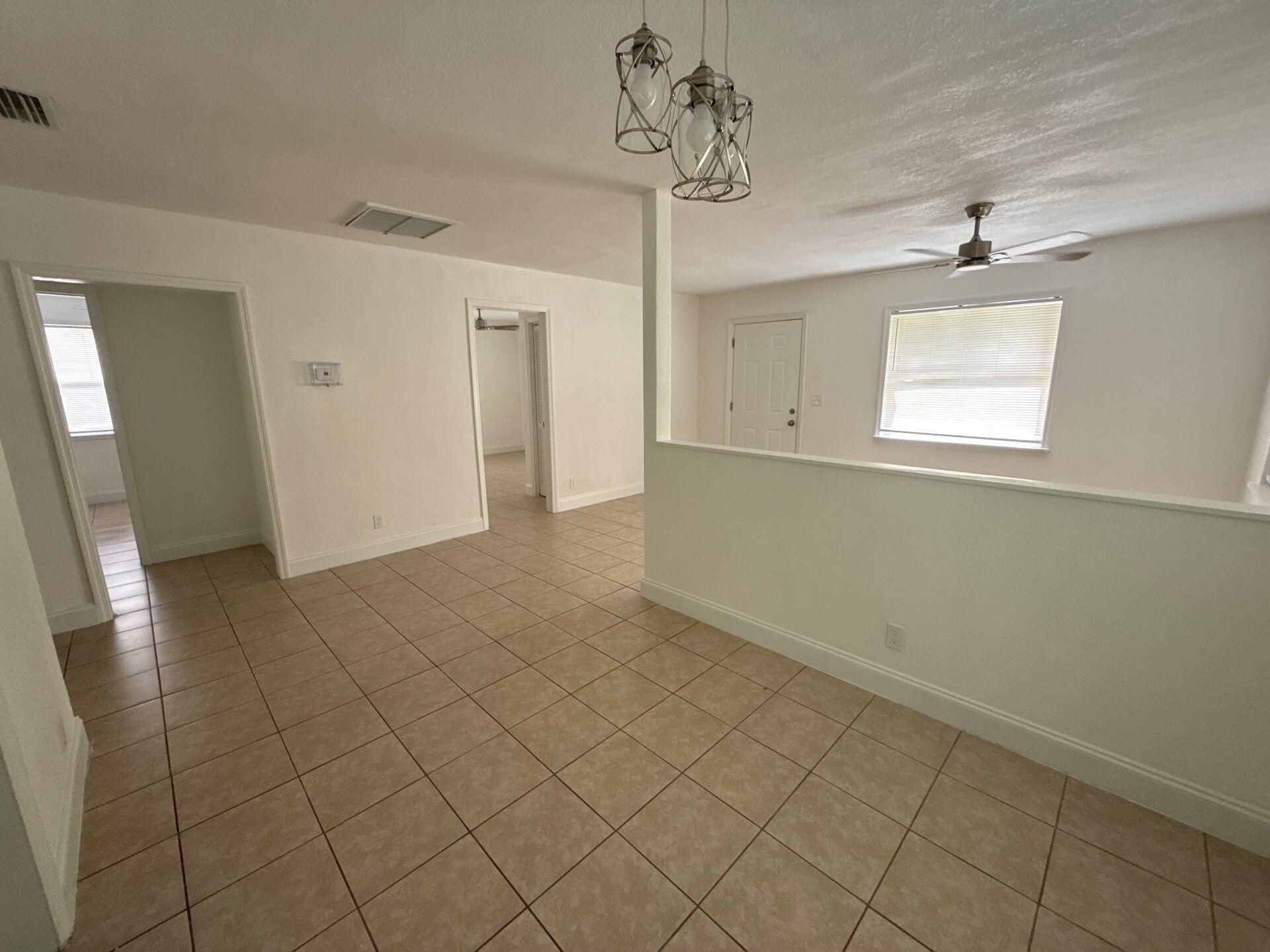429 SE Lake Street, Stuart, FL 34994 Photo