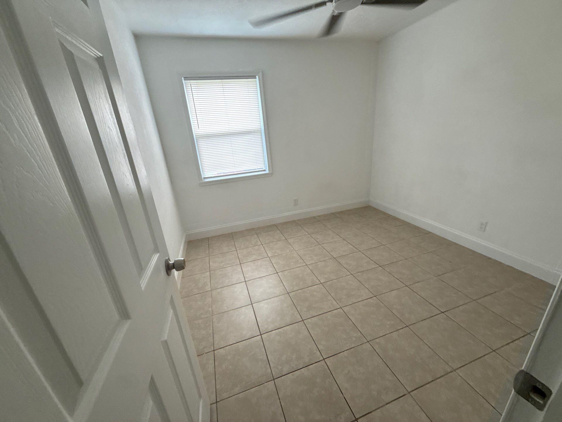 429 SE Lake Street, Stuart, FL 34994 Photo