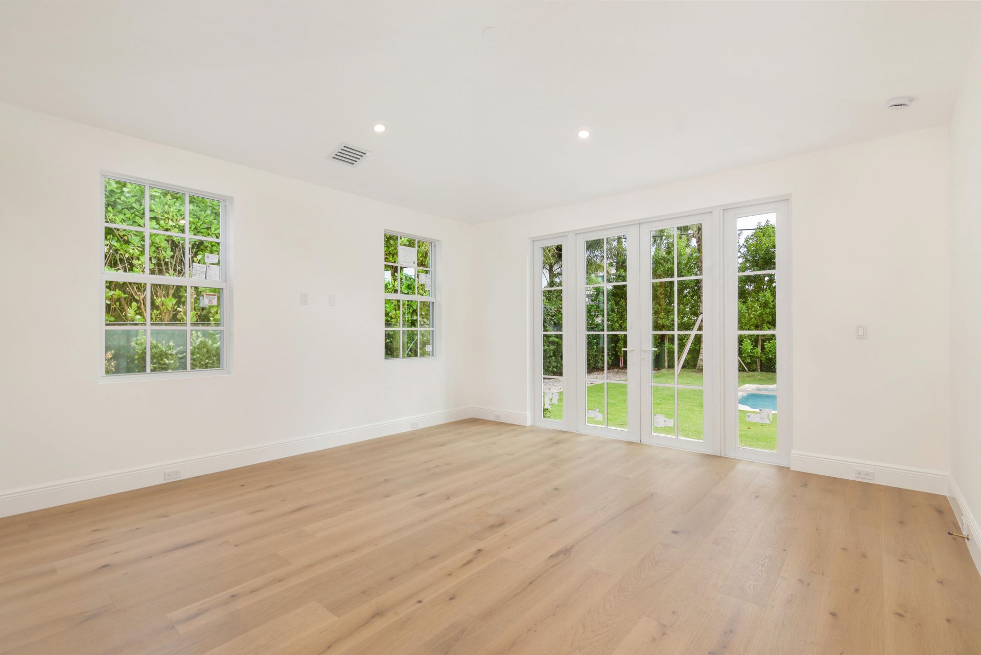372 Franklin Road, West Palm Beach, FL 33405 Photo