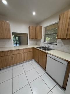 5939 Forest Hill Boulevard, Unit 206, West Palm Beach, FL 33415 Photo