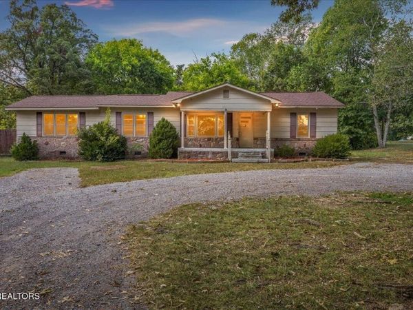 139 County Road 532 , Etowah, TN 37331