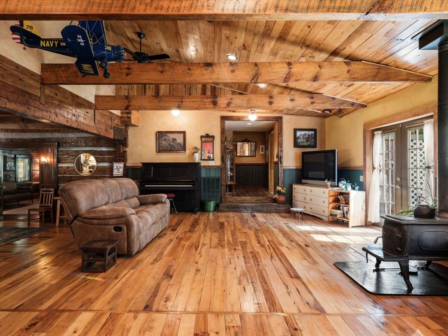 Property Image 28
