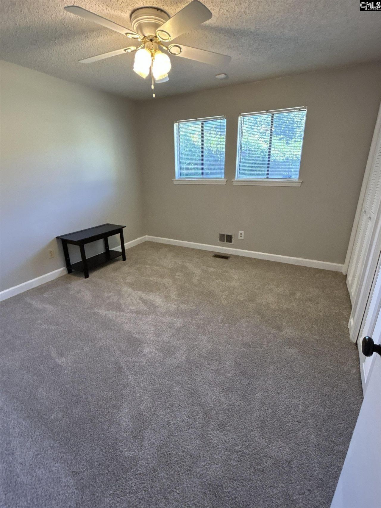 100 Finsbury Court  Photo 15