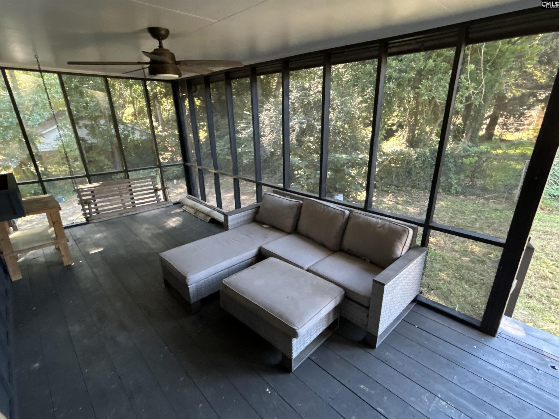 100 Finsbury Court  Photo 6