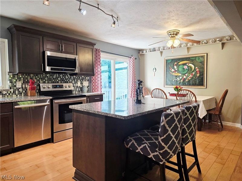 3798 Nautilus Trail, Aurora, OH 44202 Photo 2