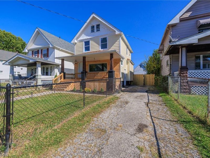 3353 W 84th Street, Cleveland, OH 44102 Photo 2