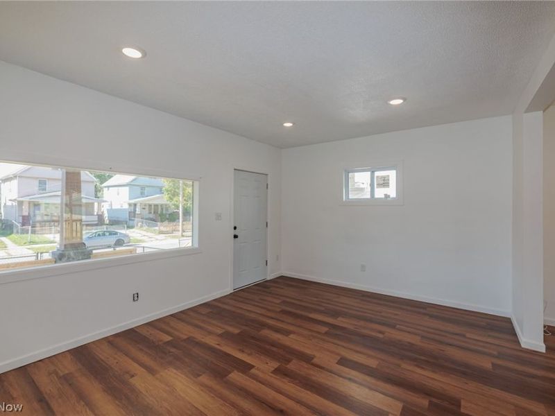 3353 W 84th Street, Cleveland, OH 44102 Photo 7