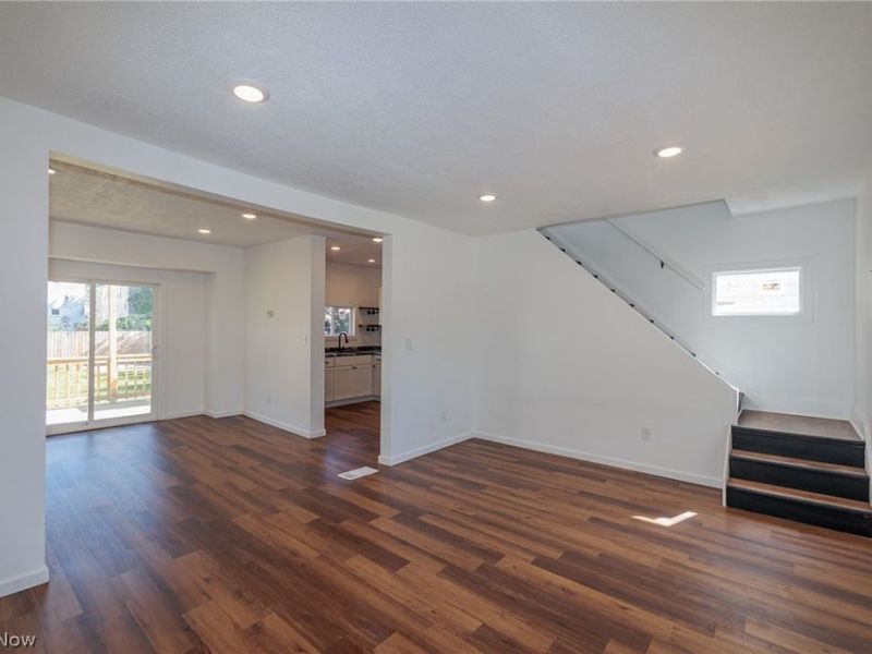 3353 W 84th Street, Cleveland, OH 44102 Photo 8