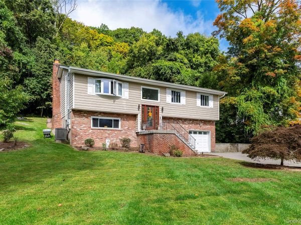 75 Chestnut Ridge Road , Mahopac, NY 10541