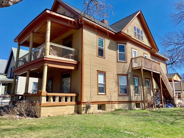 2549 11th Avenue S, Minneapolis, MN 55404