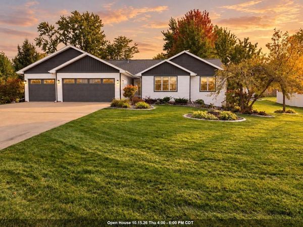 W6653 EMERALD LANE, Greenville, WI 54942