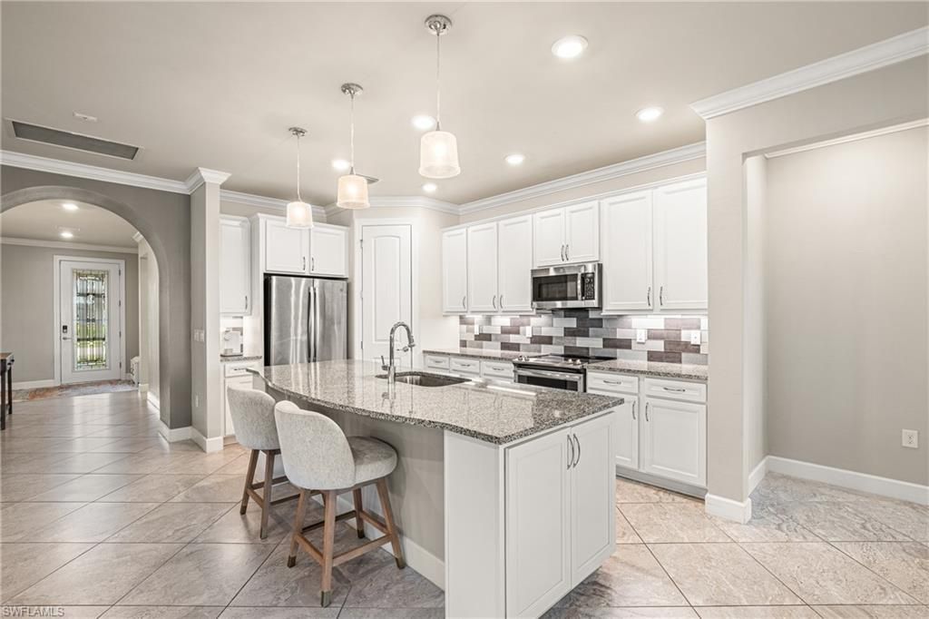 9205 Bexley Dr, Fort Myers, FL 33967 Photo