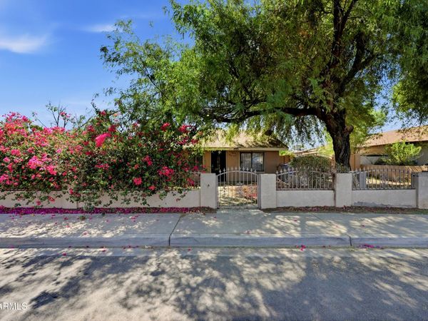 3307 W PALM Lane, Phoenix, AZ 85009