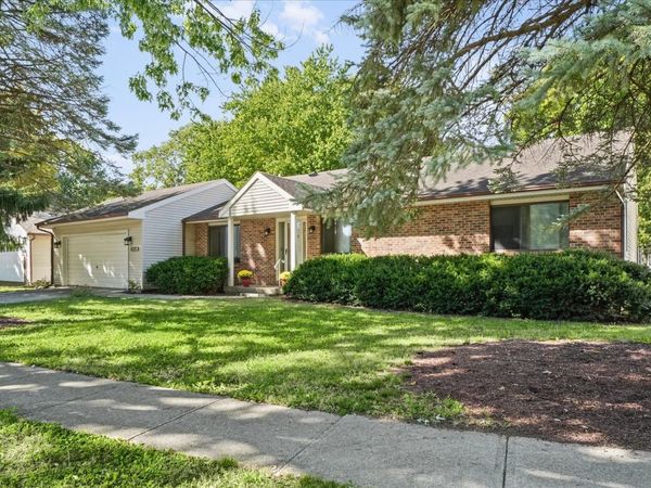 2518 Clayton Boulevard , Champaign, IL 61822