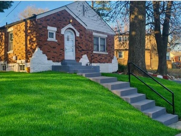 4209 Edgewood Boulevard, Northwoods, MO 63121