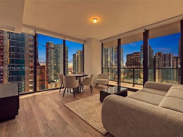 20 NE 11th , Unit 3308, Miami, FL 33132