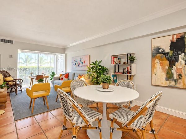 300 Sunrise Dr , Unit 1B, Key Biscayne, FL 33149