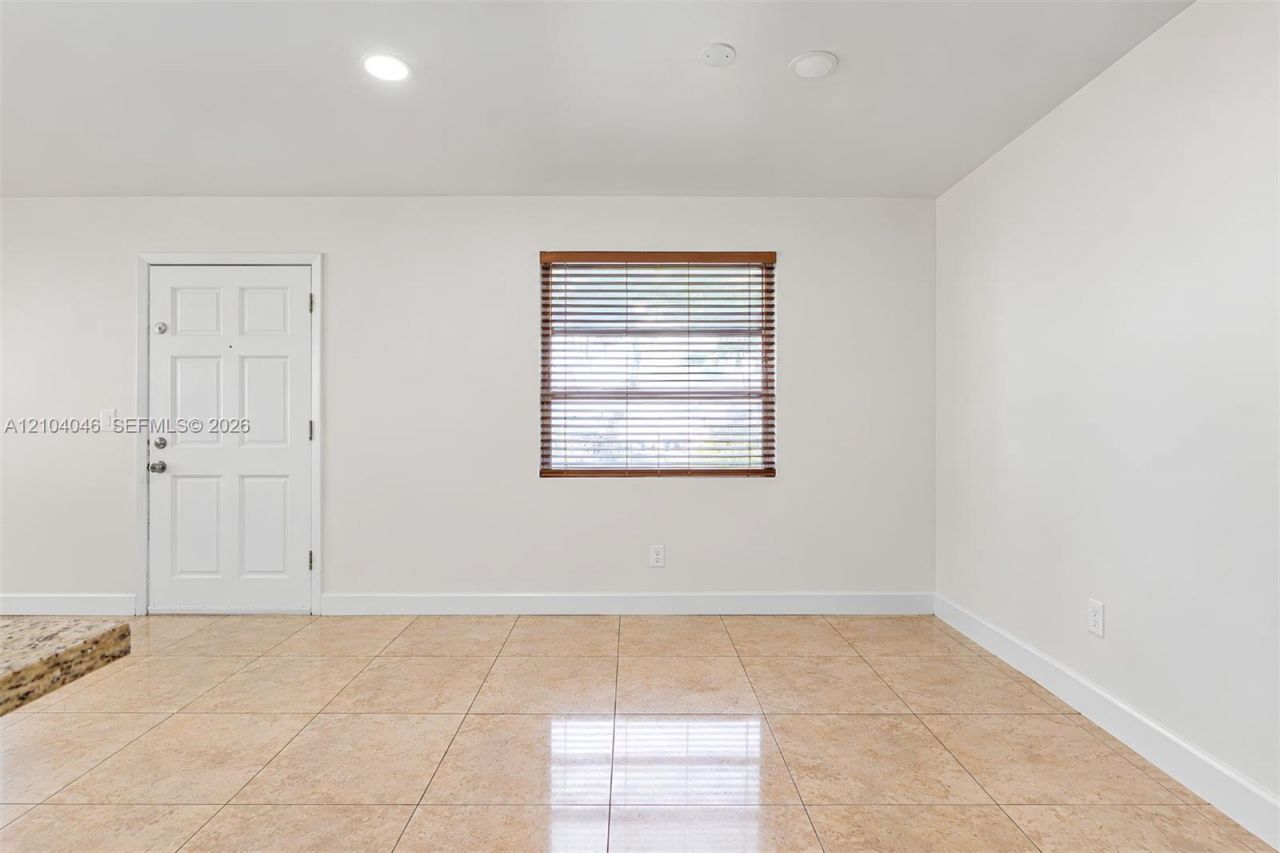 3300 SW 87th Ct, Miami, FL 33165 Photo
