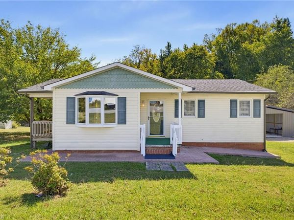 5135 Harvey Road , Jamestown, NC 27282