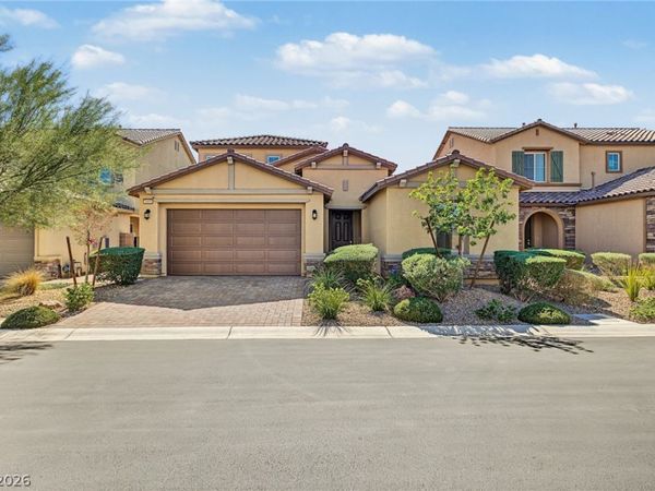 3935 Henny Avenue, Las Vegas, NV 89141