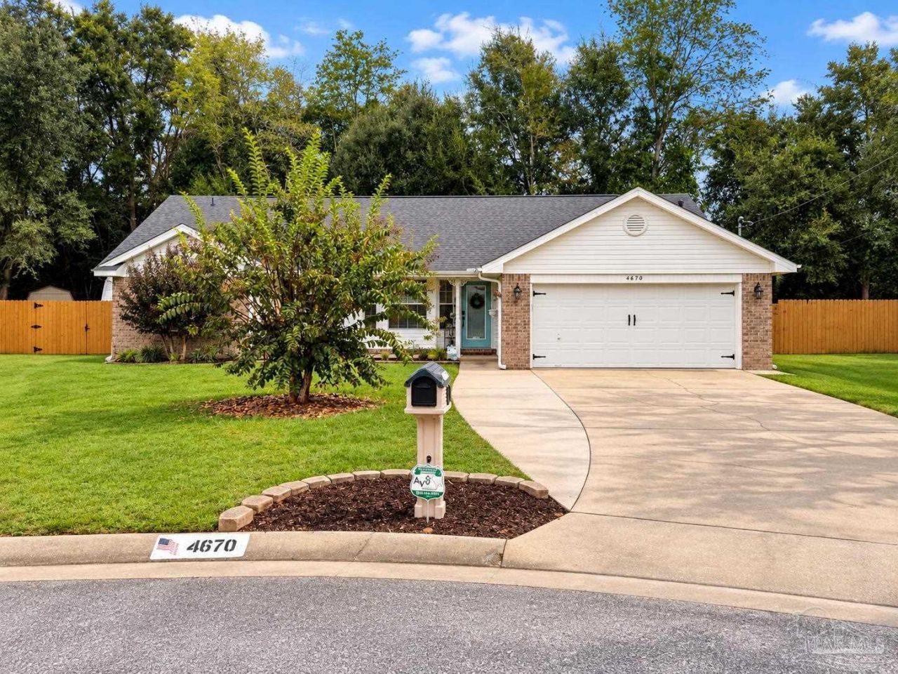 4670 Magnolia Hill Ct, Pace, FL 32571 Main Photo