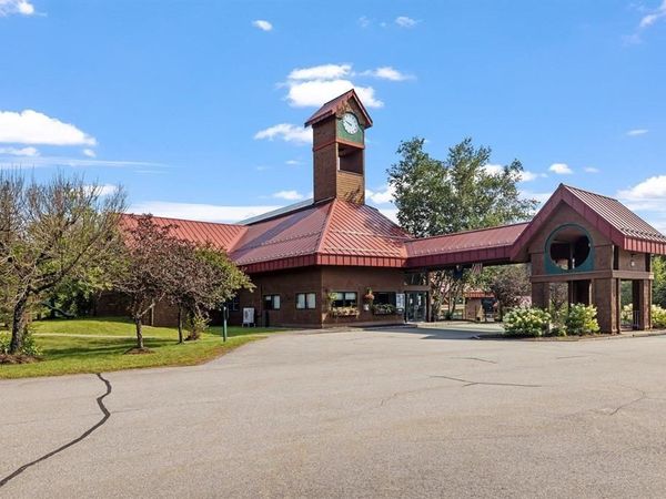 75 Riverfront Drive, Unit 208, Woodstock, NH 03262