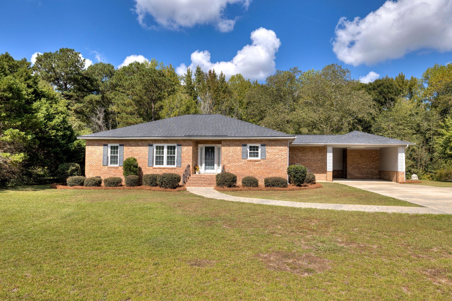 1435 Peggy Lane Photo 1