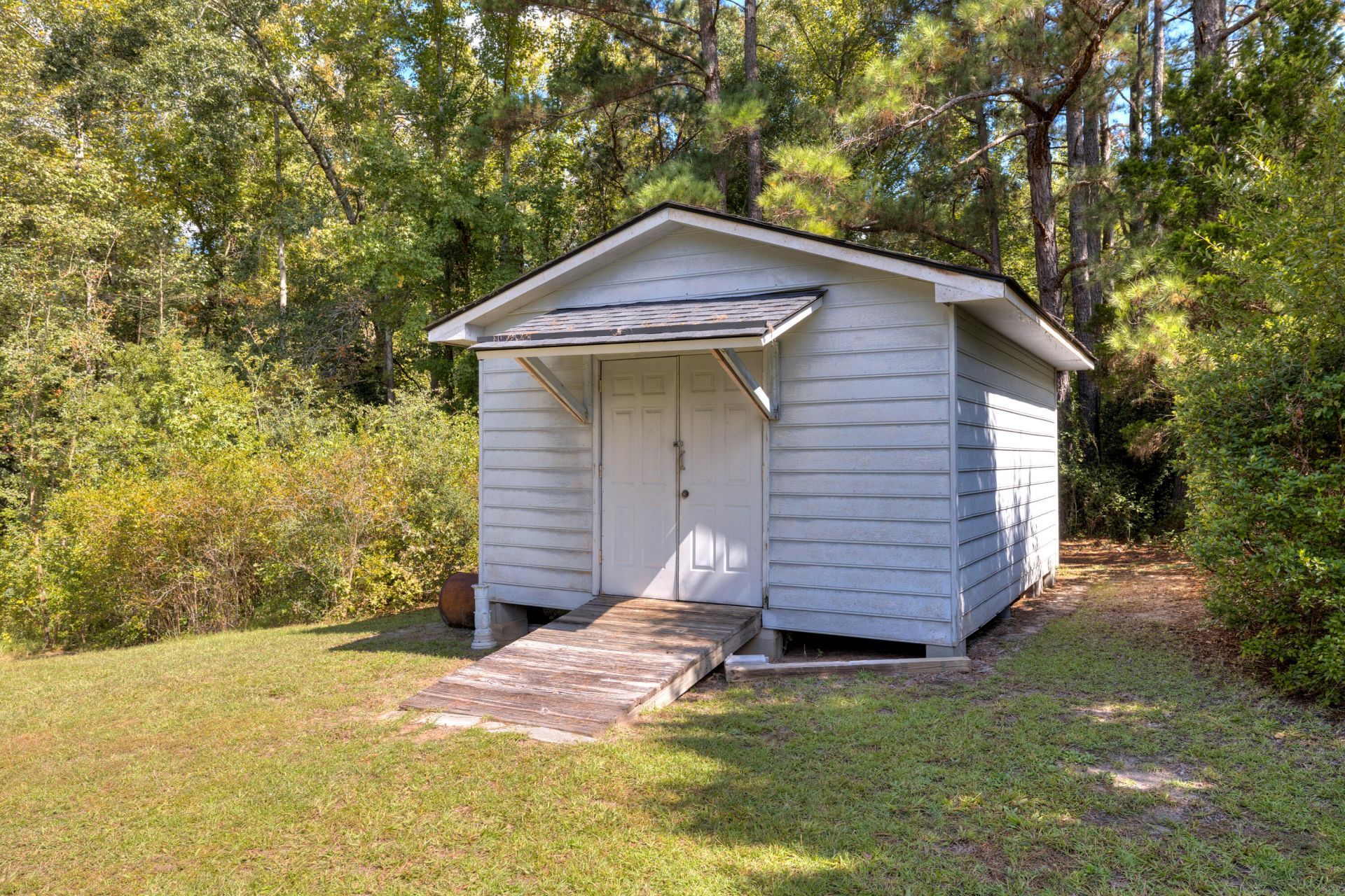 1435 Peggy Lane Photo 10
