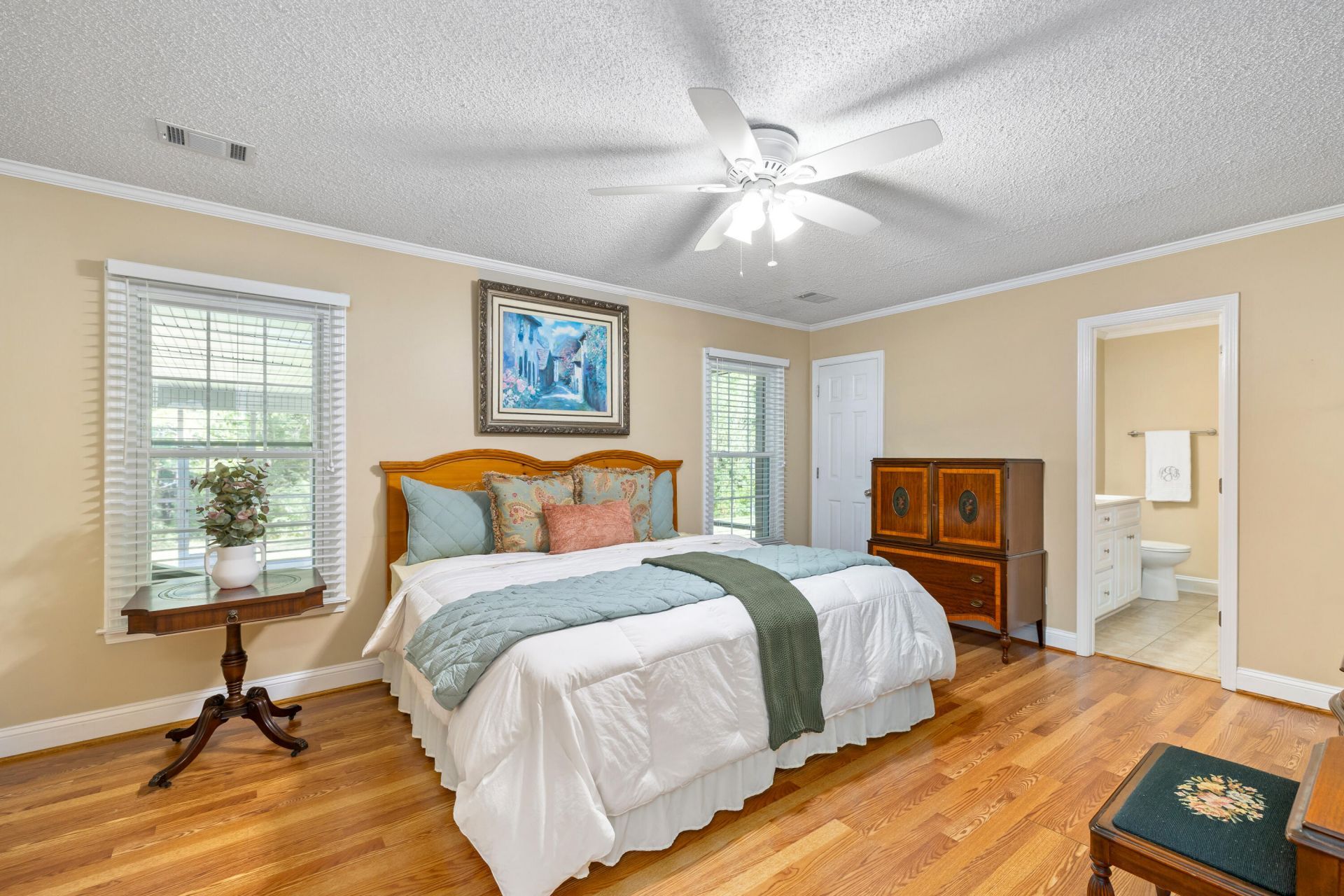 1435 Peggy Lane Photo 45