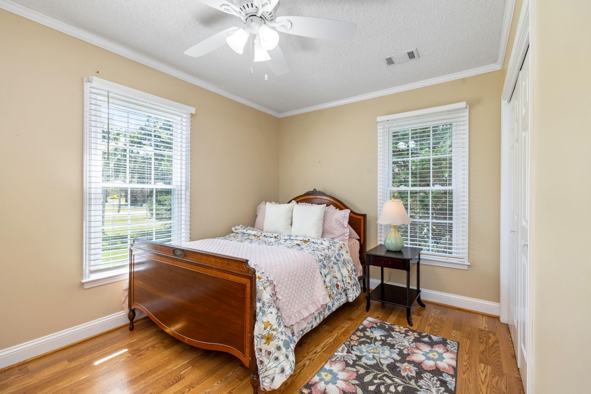 1435 Peggy Lane Photo 56