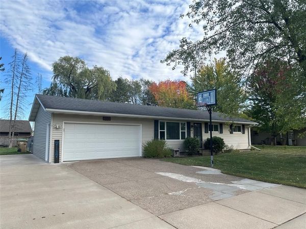 843 Veronica Street, Chippewa Falls, WI 54729