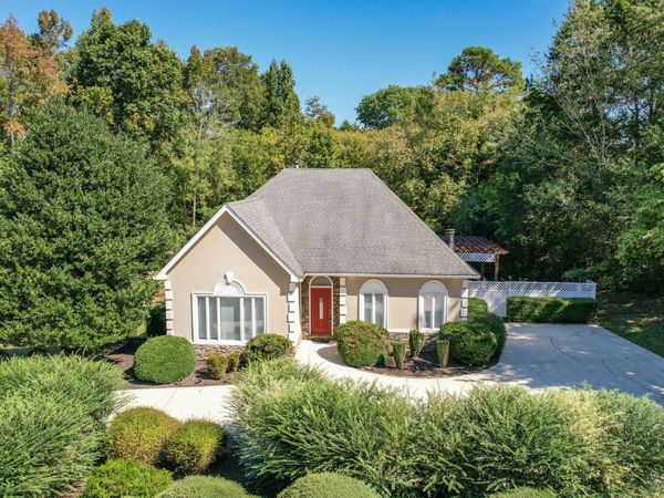 210 Anatole Ln NW, Cleveland, TN 37312