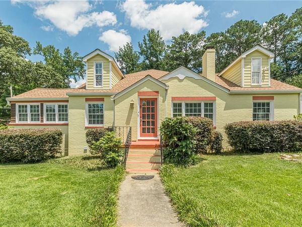 2367 Ridgeway Avenue , College Park, GA 30337