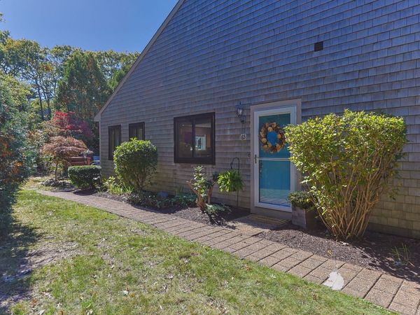 65 Roundhouse Rd, Unit 65, Bourne, MA 02532