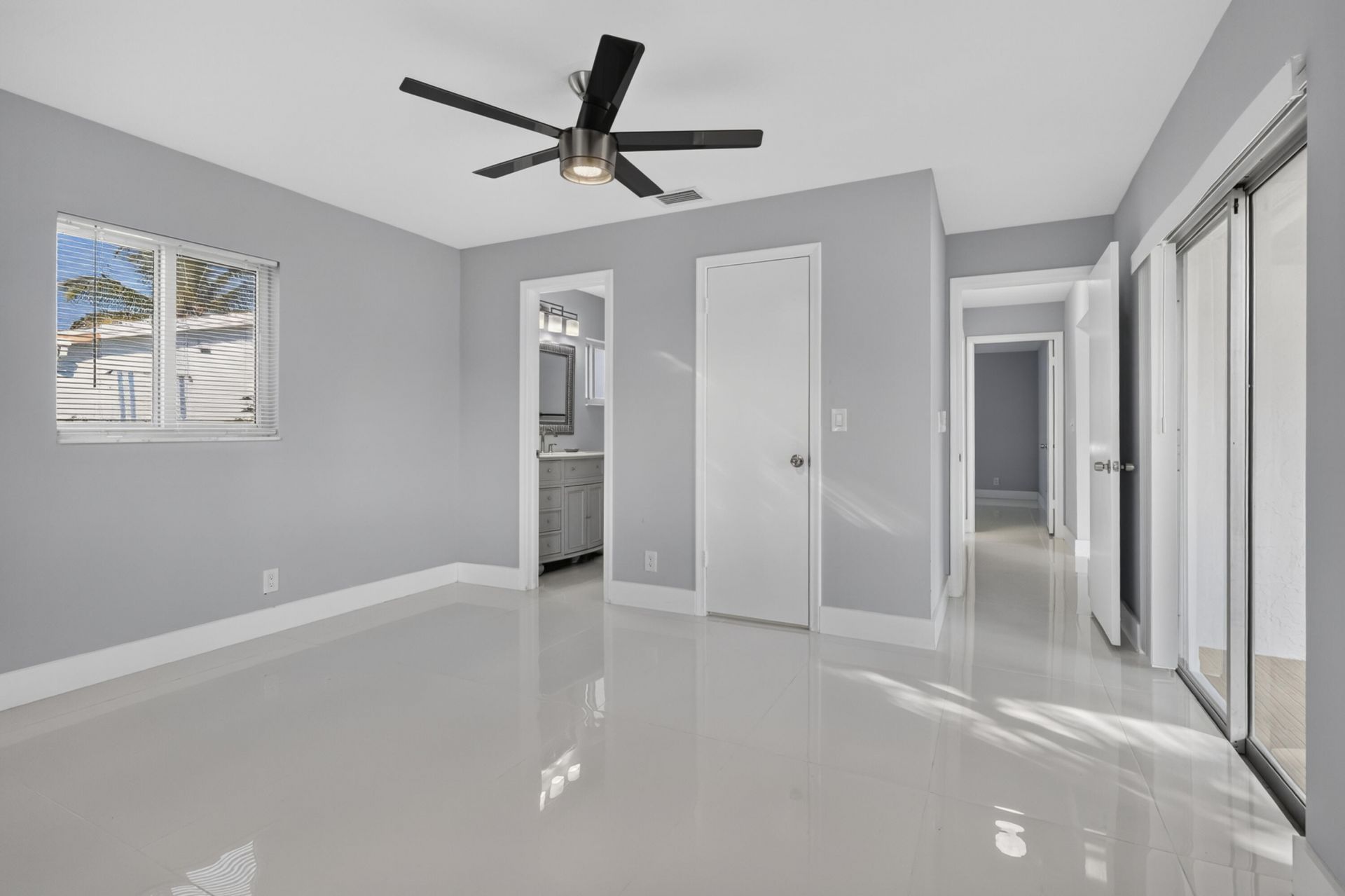 1404 SW 22nd Avenue, Boynton Beach, FL 33426 Photo