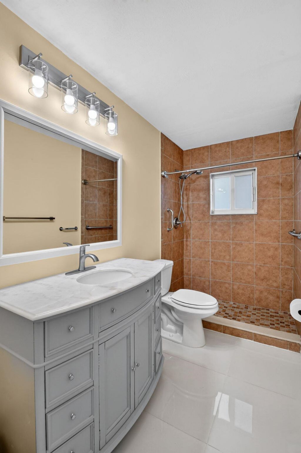 1404 SW 22nd Avenue, Boynton Beach, FL 33426 Photo